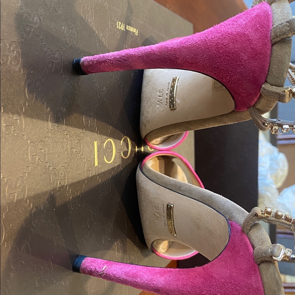 GUCCI Pink and Nude Embellished crystal back extending above Heels SIZE 37.5 - Picture 6 of 11